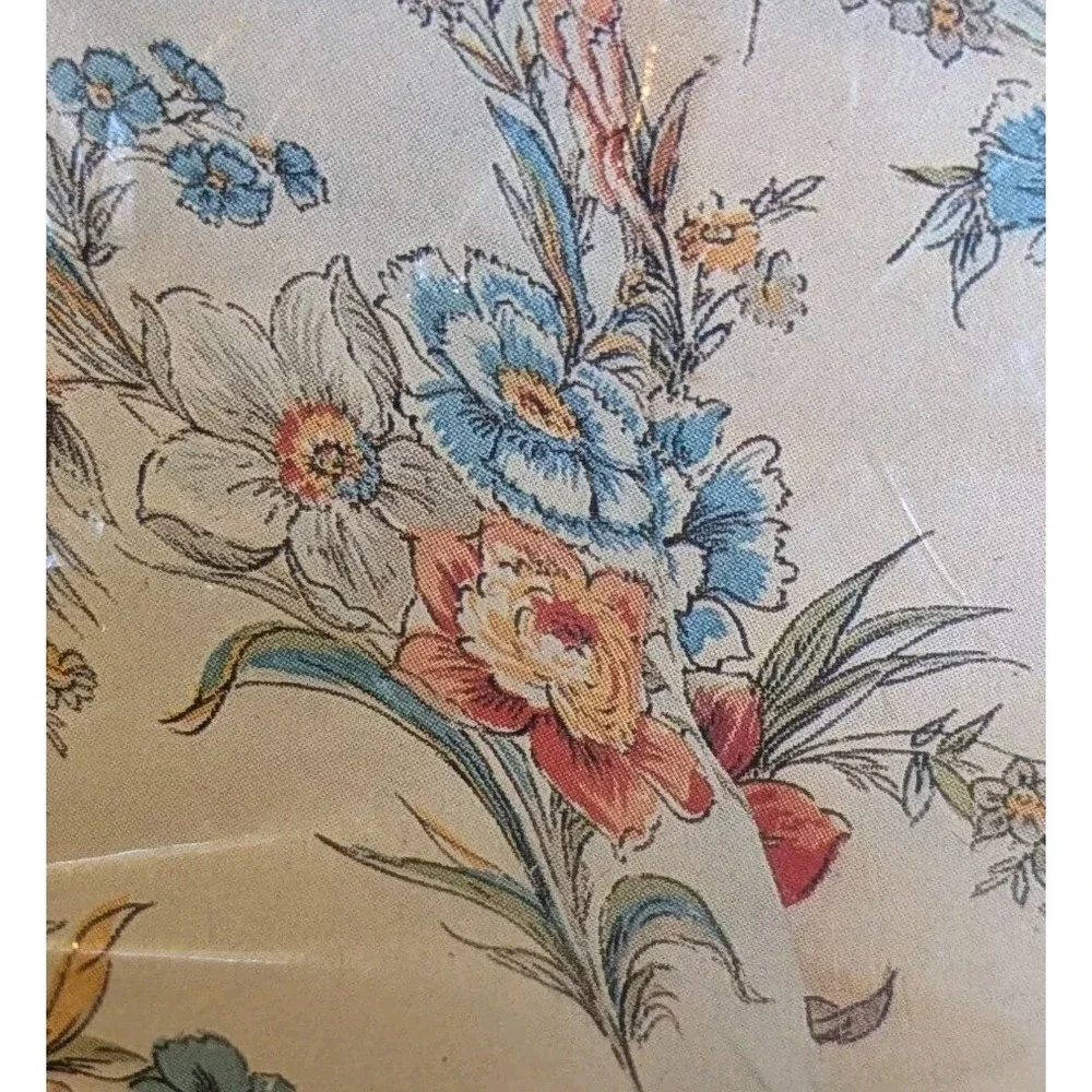 NOS Queen Pillowcases Set Of 2 Percale Floral JC Penney Mystic Harbor Linens Vtg